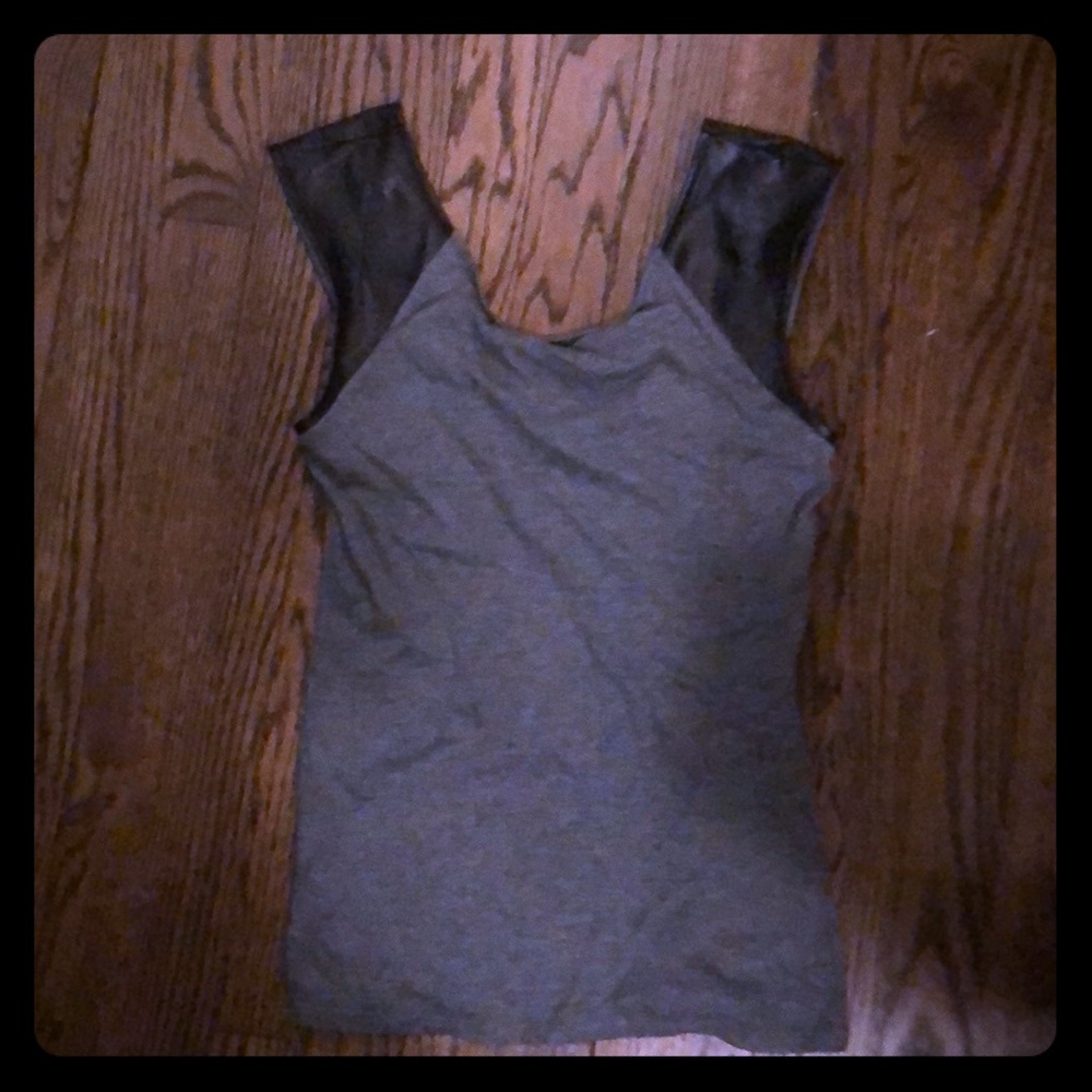 Express top with leather sleeves